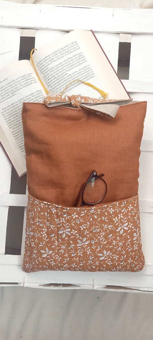 POCHETTE MATELASSEE POUR LIVRE GRAND FORMAT